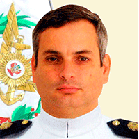 Resultado de imagen para Capitán de Navío  Juan Carlos Llosa Pazos